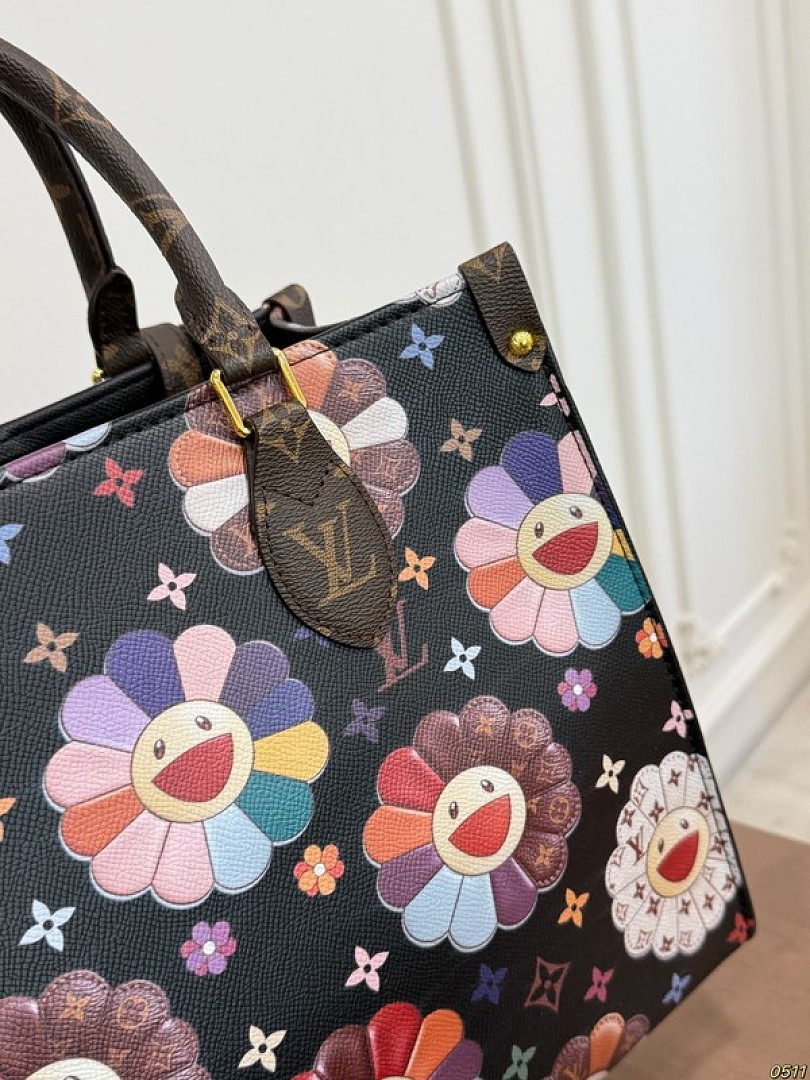 Louis Vuitton OnTheGo-Style Floral Tote — Black & Multicolour - Image 5