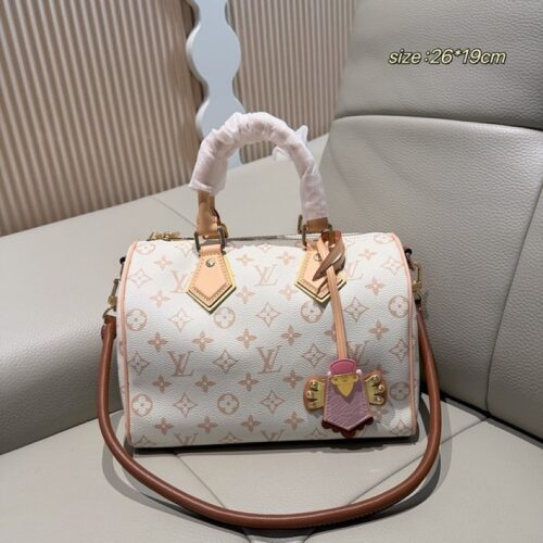 b01d55c9ec Louis Vuitton Speedy-Style Monogram Bag — Ivory & Tan