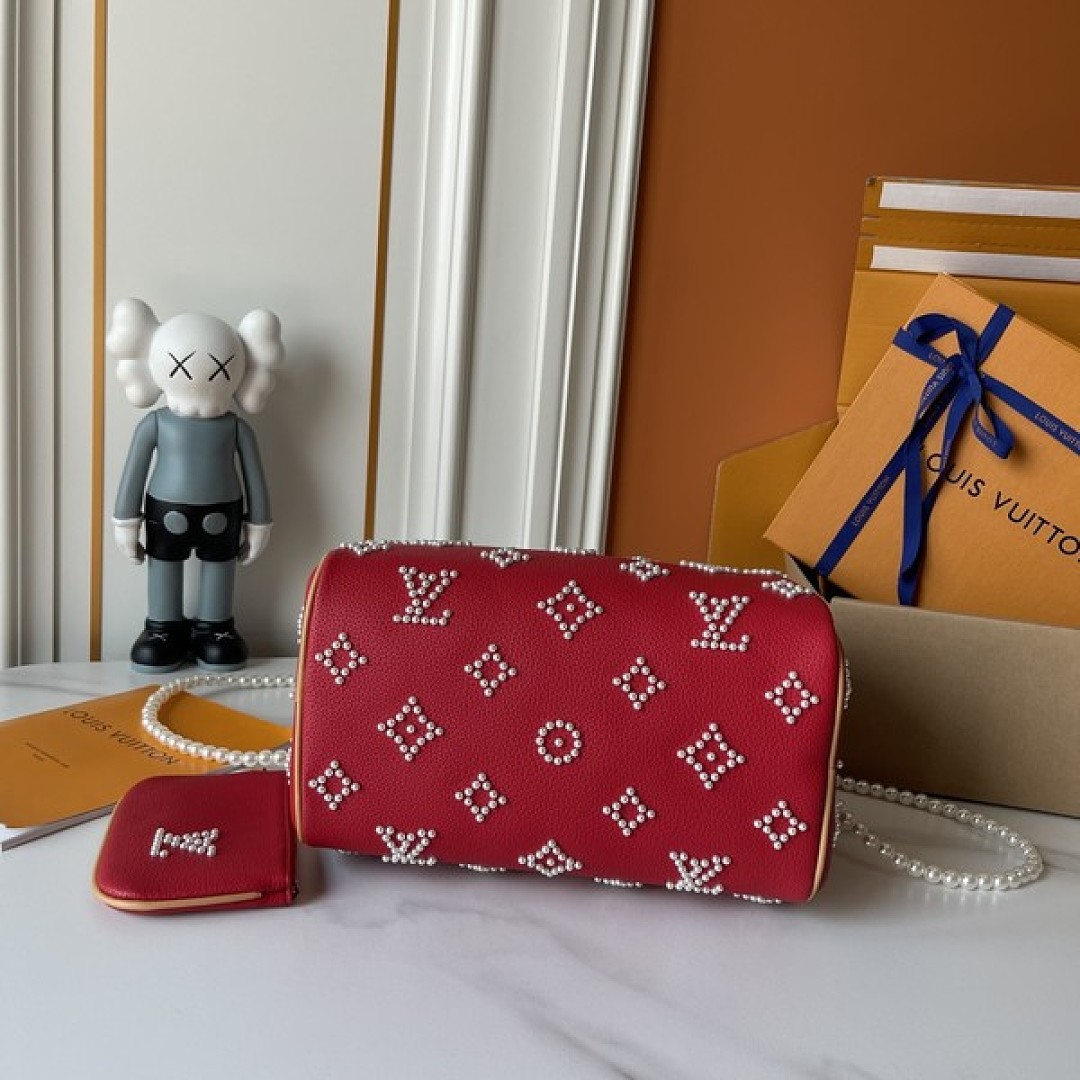 Louis Vuitton Speedy-Style Beaded Bag 25 — Red - Image 5