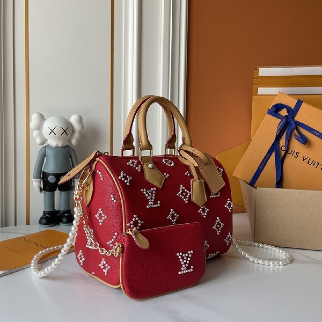 Louis Vuitton Speedy-Style Beaded Bag 25 — Red - Image 2