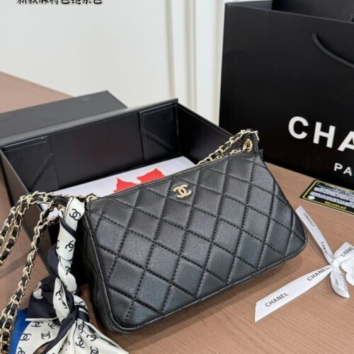 Chanel Quilted Chain Shoulder Bag — Black