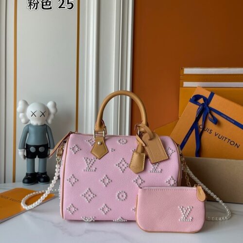 f40cb39a55 Louis Vuitton Speedy-Style Beaded Bag 25 — Pink