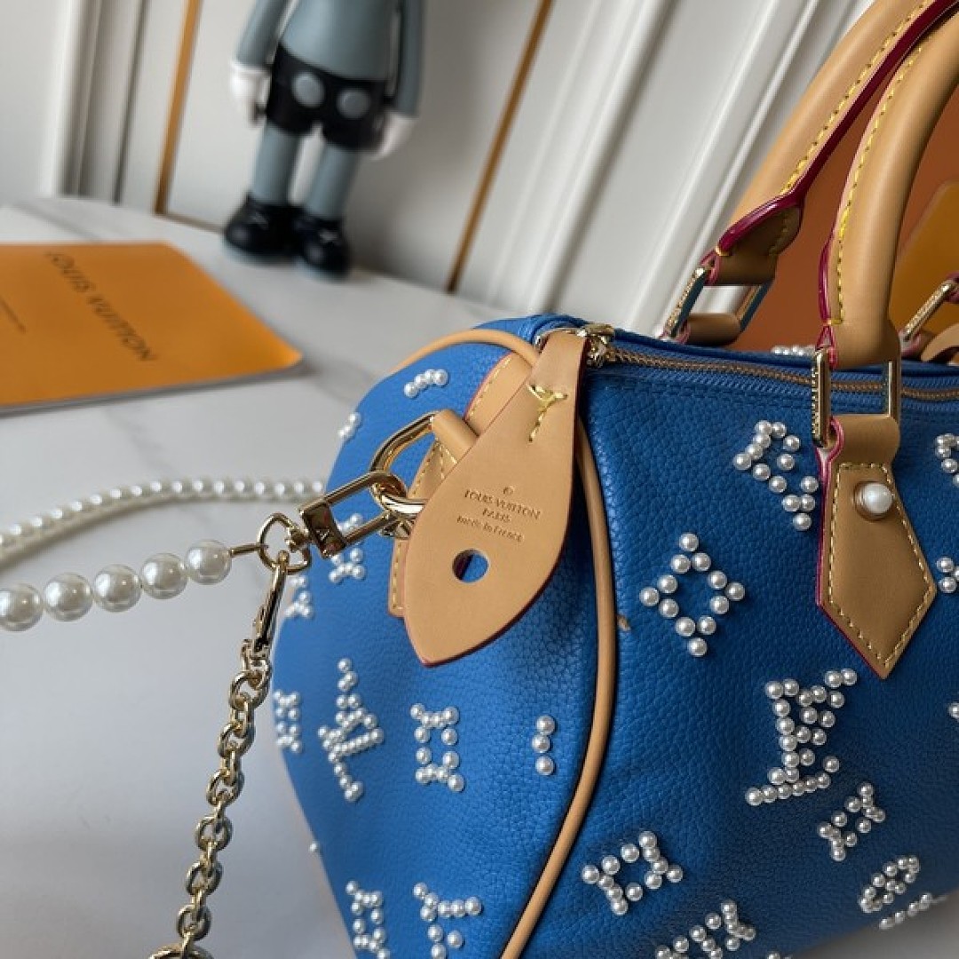 Louis Vuitton Speedy-Style Beaded Bag 25 — Royal Blue - Image 6