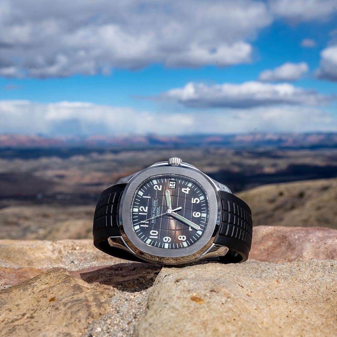 Patek Philippe Aquanaut 40 mm Watch – IW-2733 - Image 2