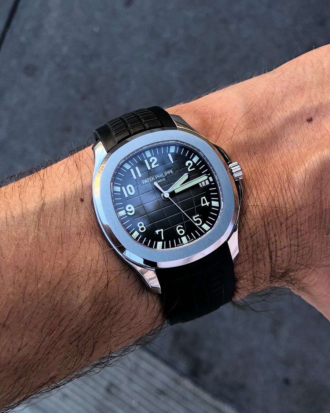 Patek Philippe Aquanaut 40 mm Watch – IW-2733 - Image 8