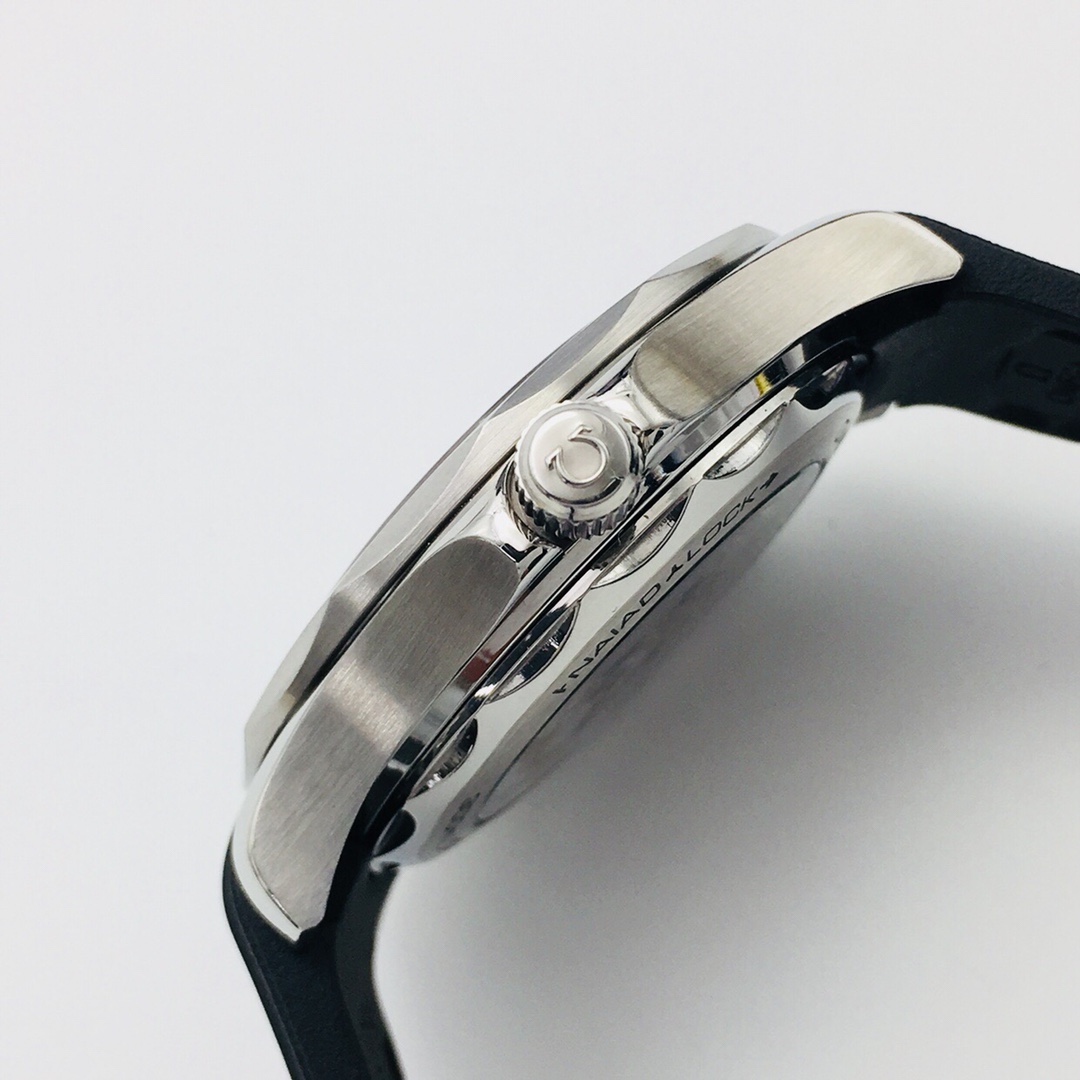 Omega Classic Watch – IW-1522 - Image 5