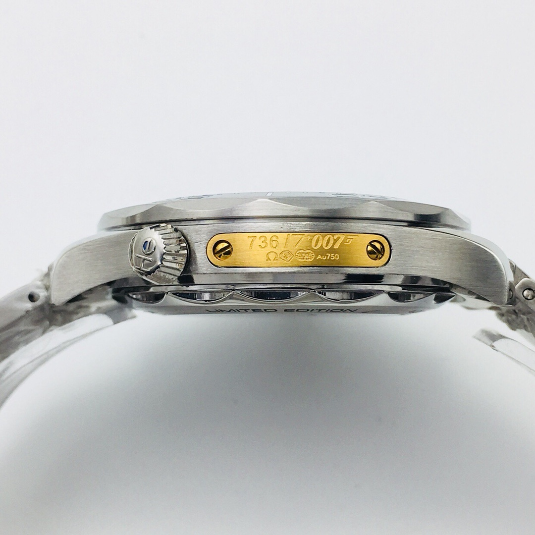 Omega Classic Watch – IW-1524 - Image 6