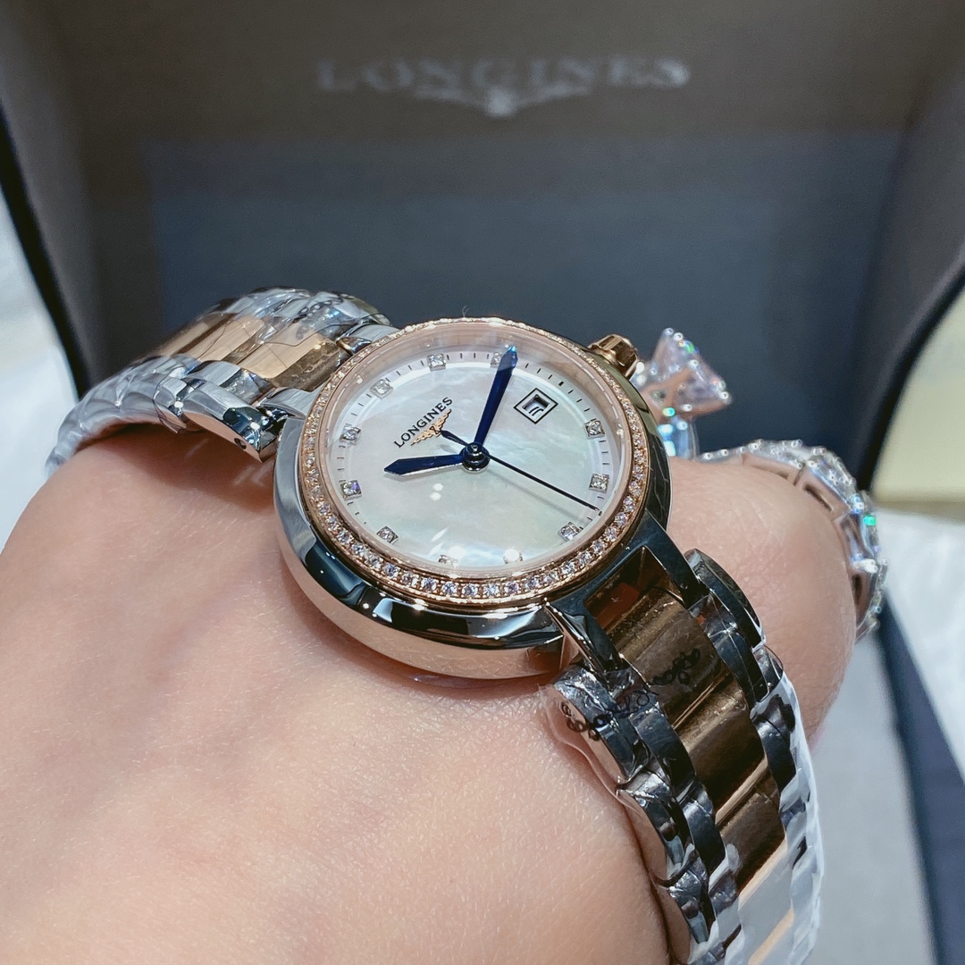 Longines Classic Mother-of-Pearl Dial 30 mm Watch – IW-0832 - Image 4