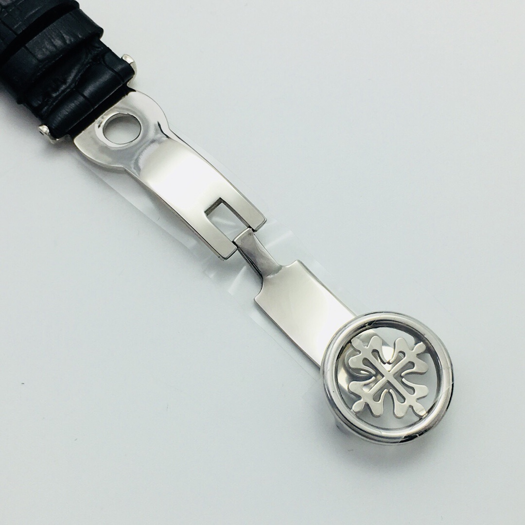 Patek Philippe Classic Moonphase 41 mm Watch – IW-2672 - Image 8