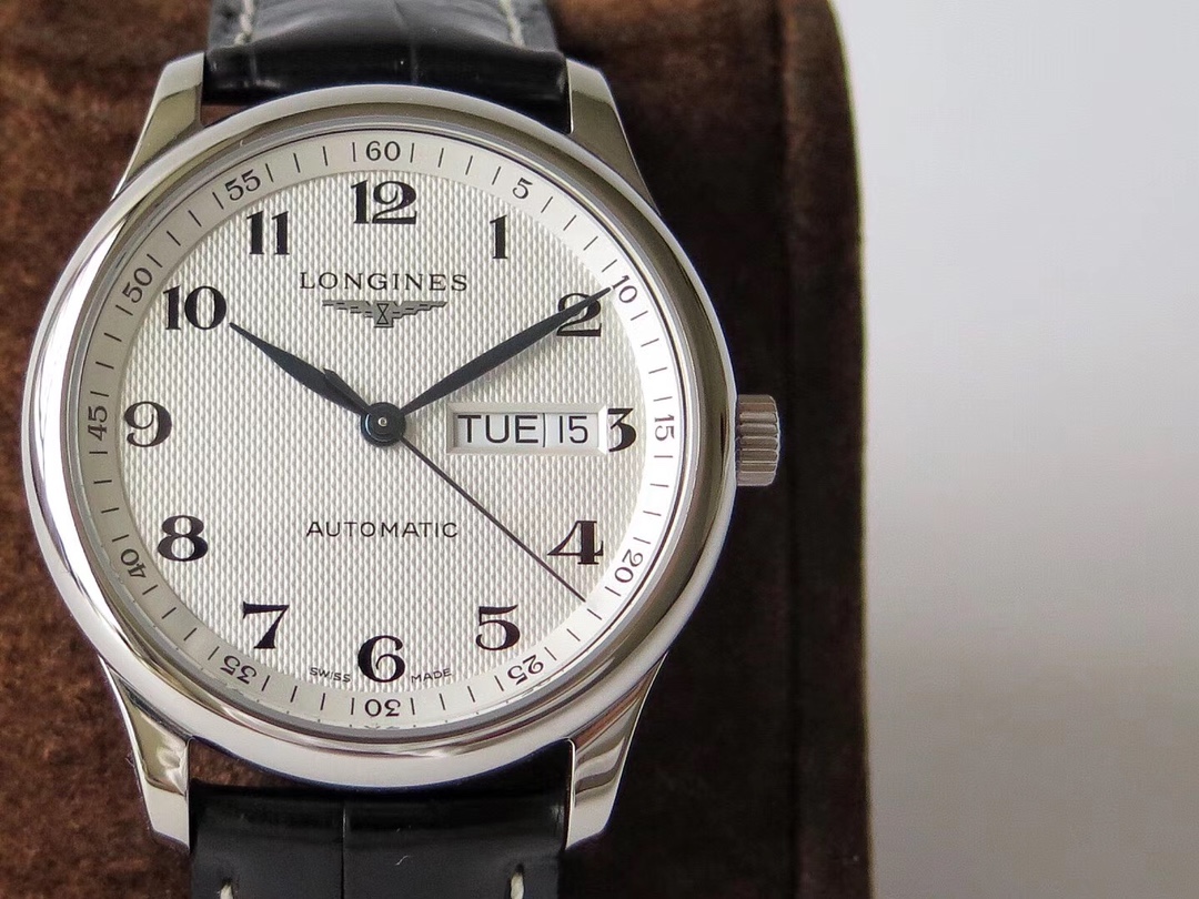 Longines Classic Day and Date 38.5 mm Watch – IW-0783 - Image 2