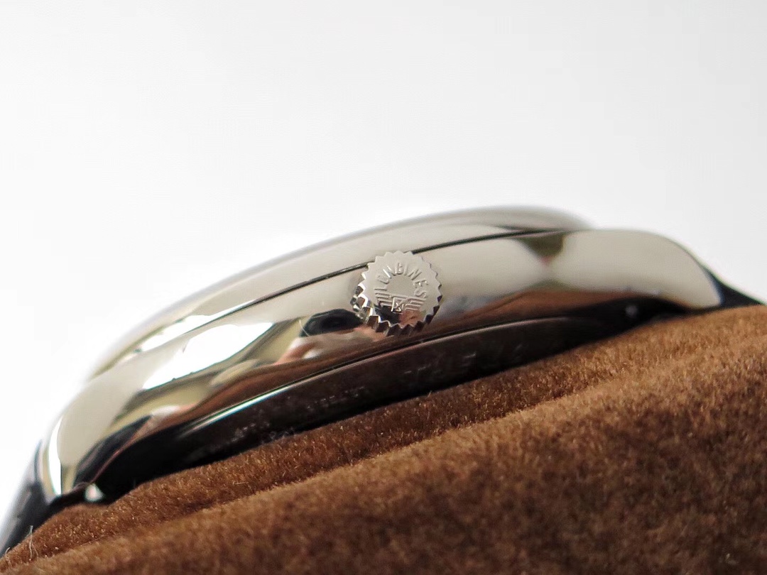 Longines Classic Day and Date 38.5 mm Watch – IW-0783 - Image 6