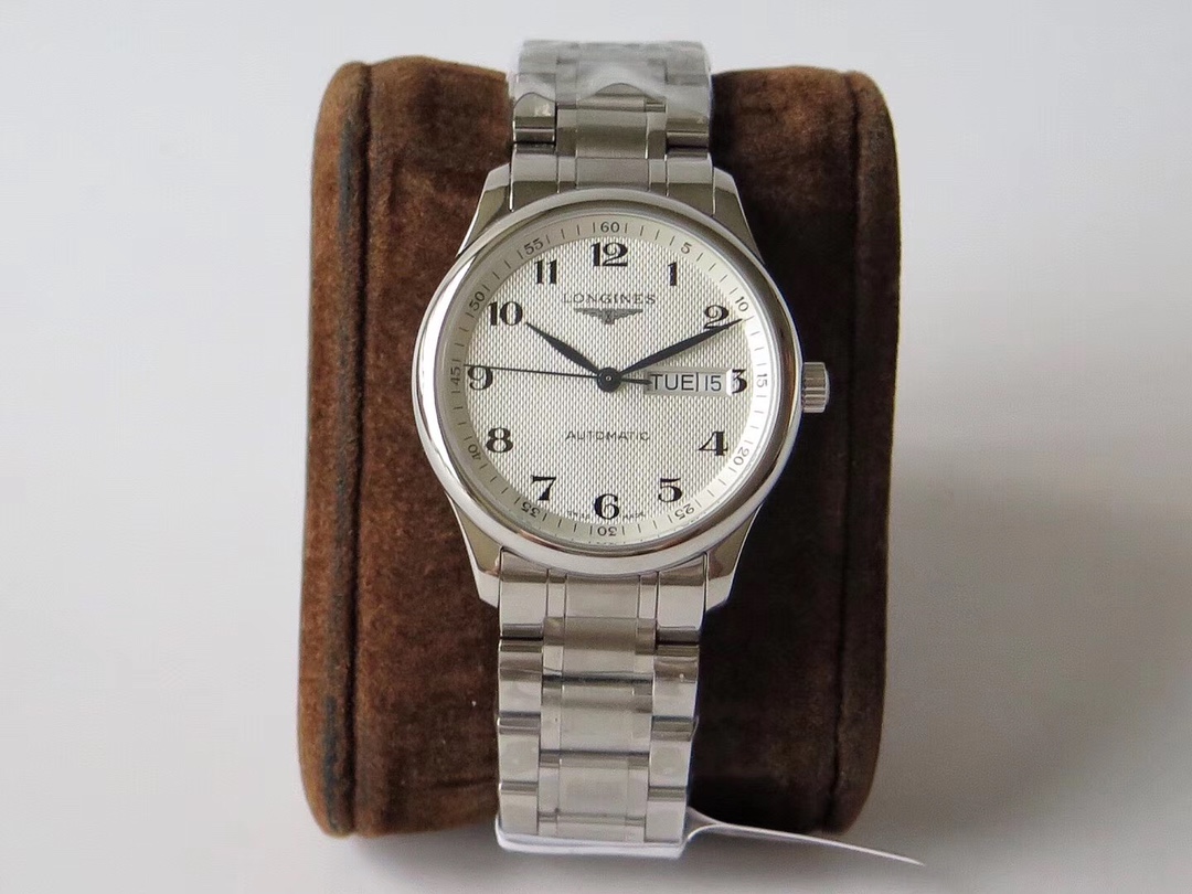 Longines Classic Day and Date 38.5 mm Watch – IW-0782