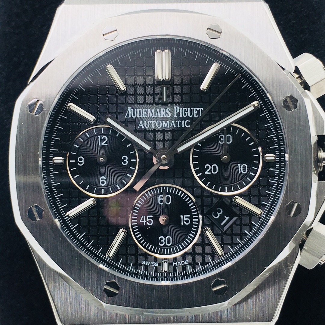 Royal Oak Chronograph Watch – IW-2212 - Image 4