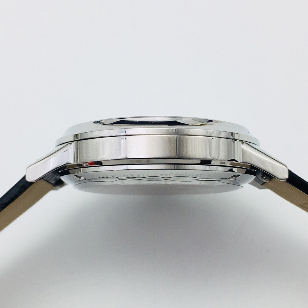 Jaeger-LeCoultre Classic 34 mm Watch – IW-0530 - Image 6