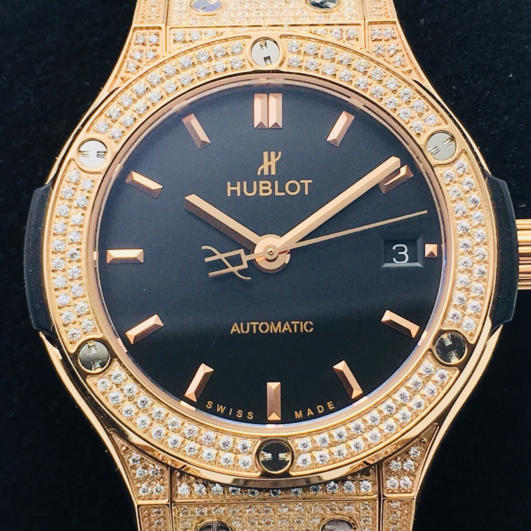 Hublot Classic 38 mm Watch – IW-0369 - Image 4