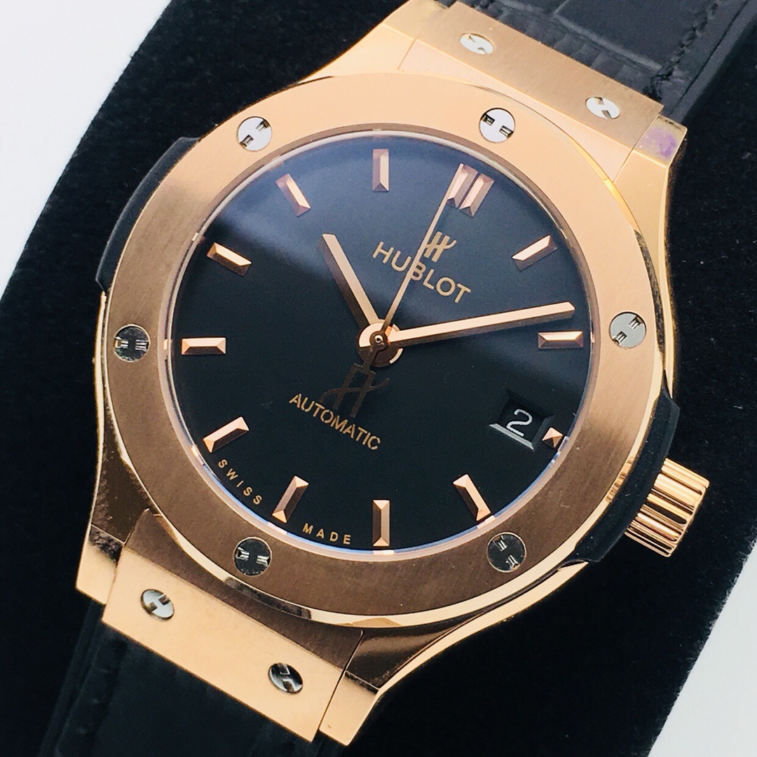 Hublot Classic 38 mm Watch – IW-0370 - Image 3