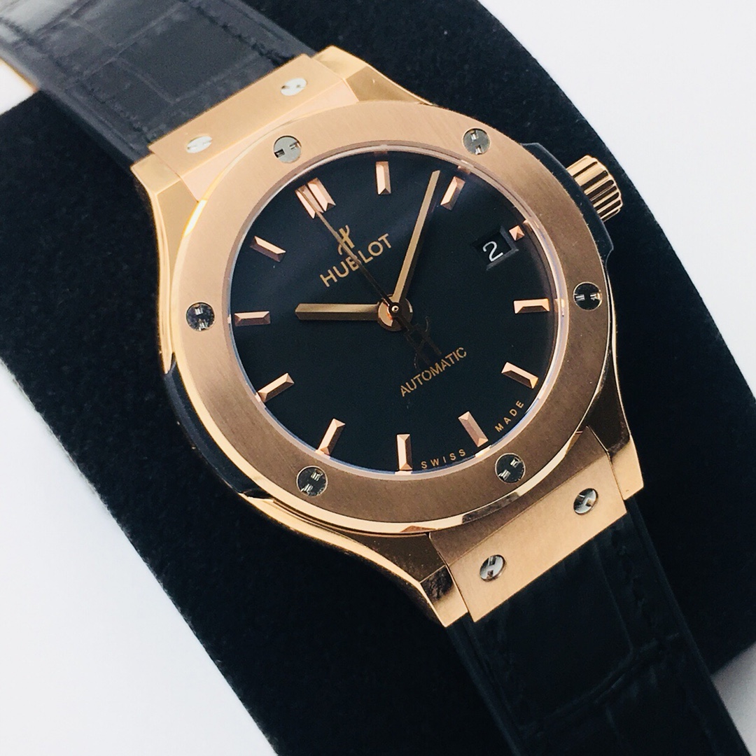 Hublot Classic 38 mm Watch – IW-0370 - Image 2