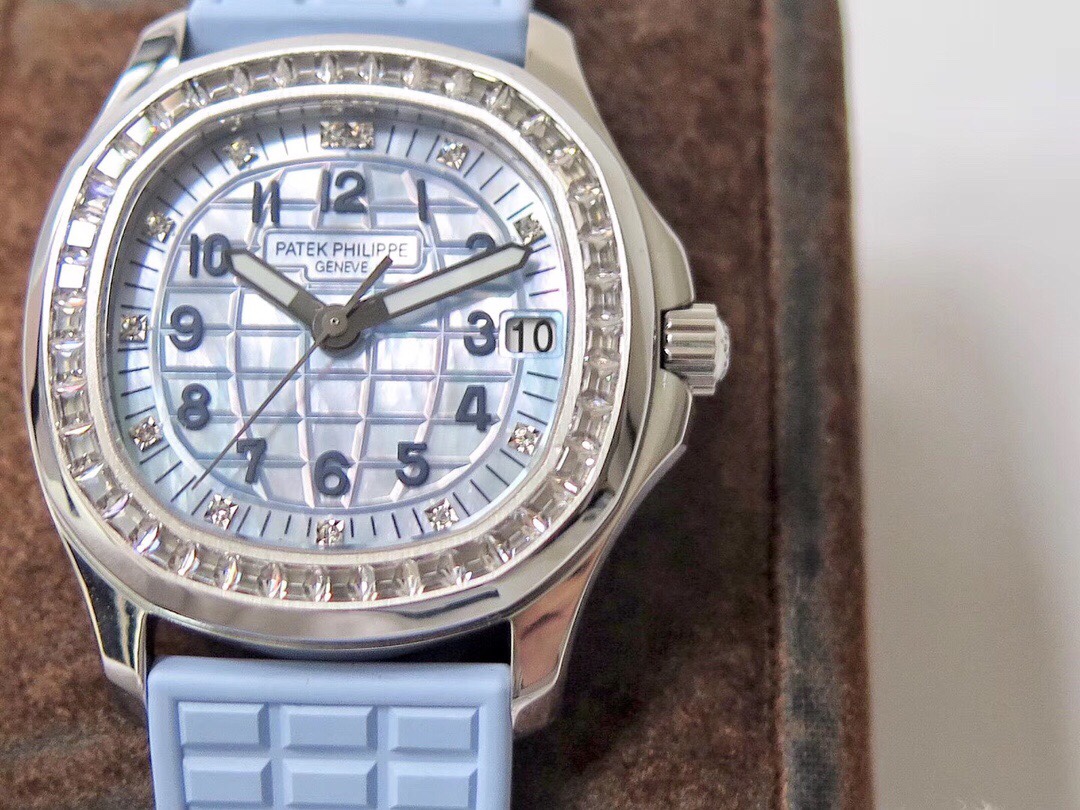Aquanaut 35.6 mm Watch – IW-2668 - Image 2