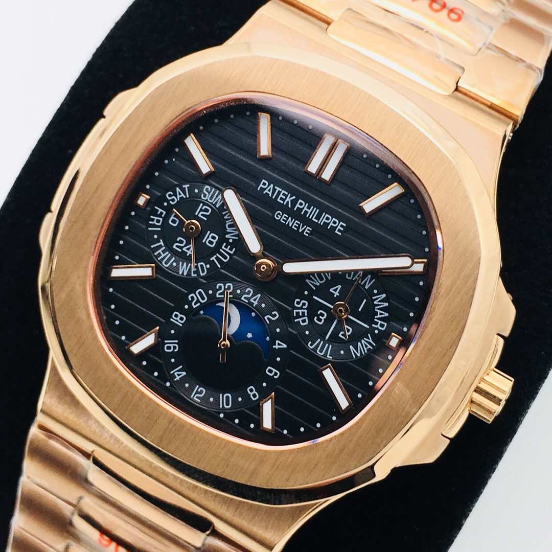 Patek Philippe Nautilus Moonphase 41 mm Watch – IW-2662 - Image 3