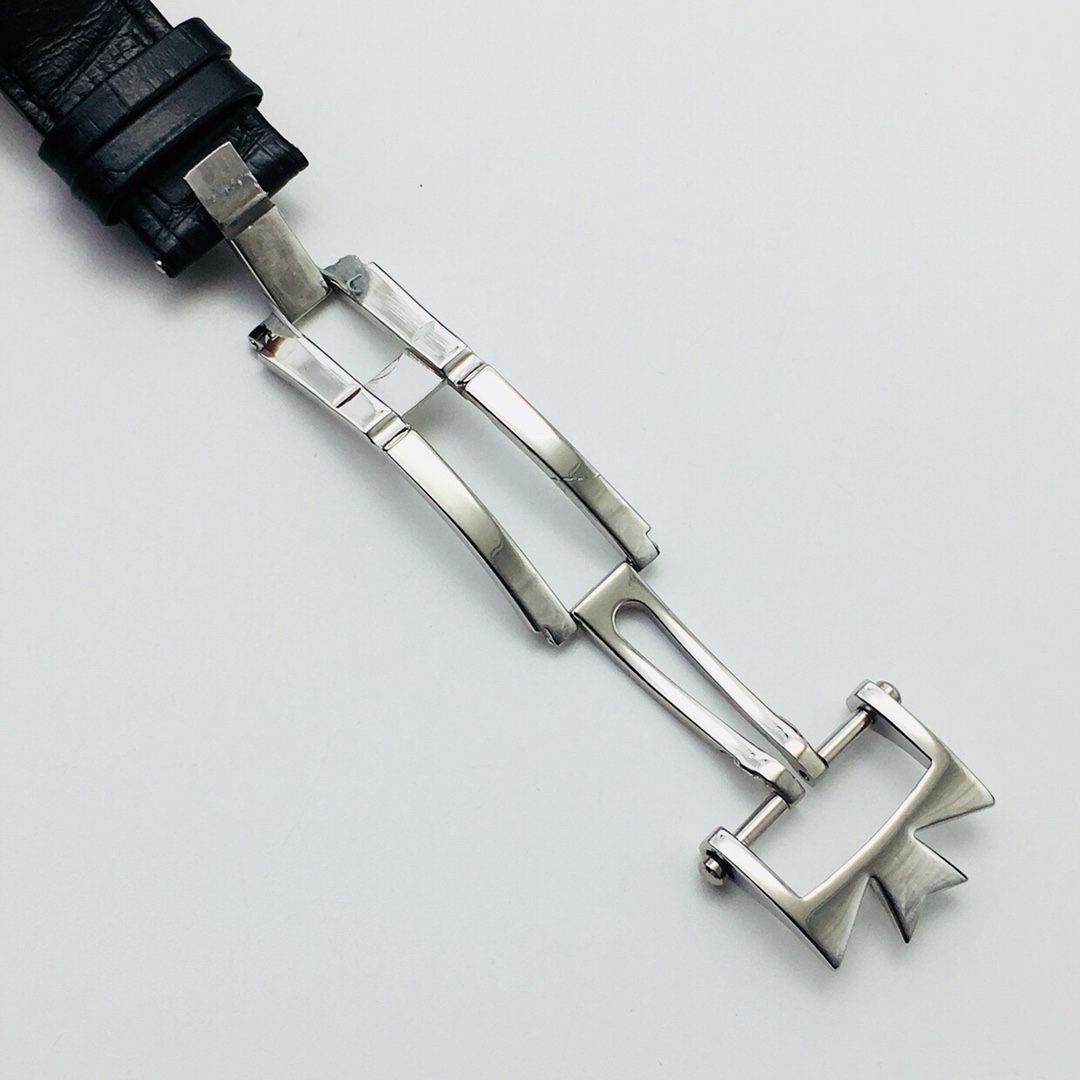Overseas 42 mm Watch – IW-1109 - Image 8