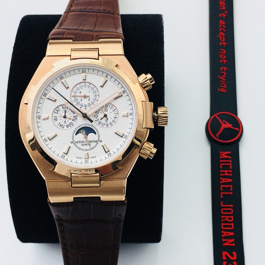 Overseas 42 mm Watch – IW-1111