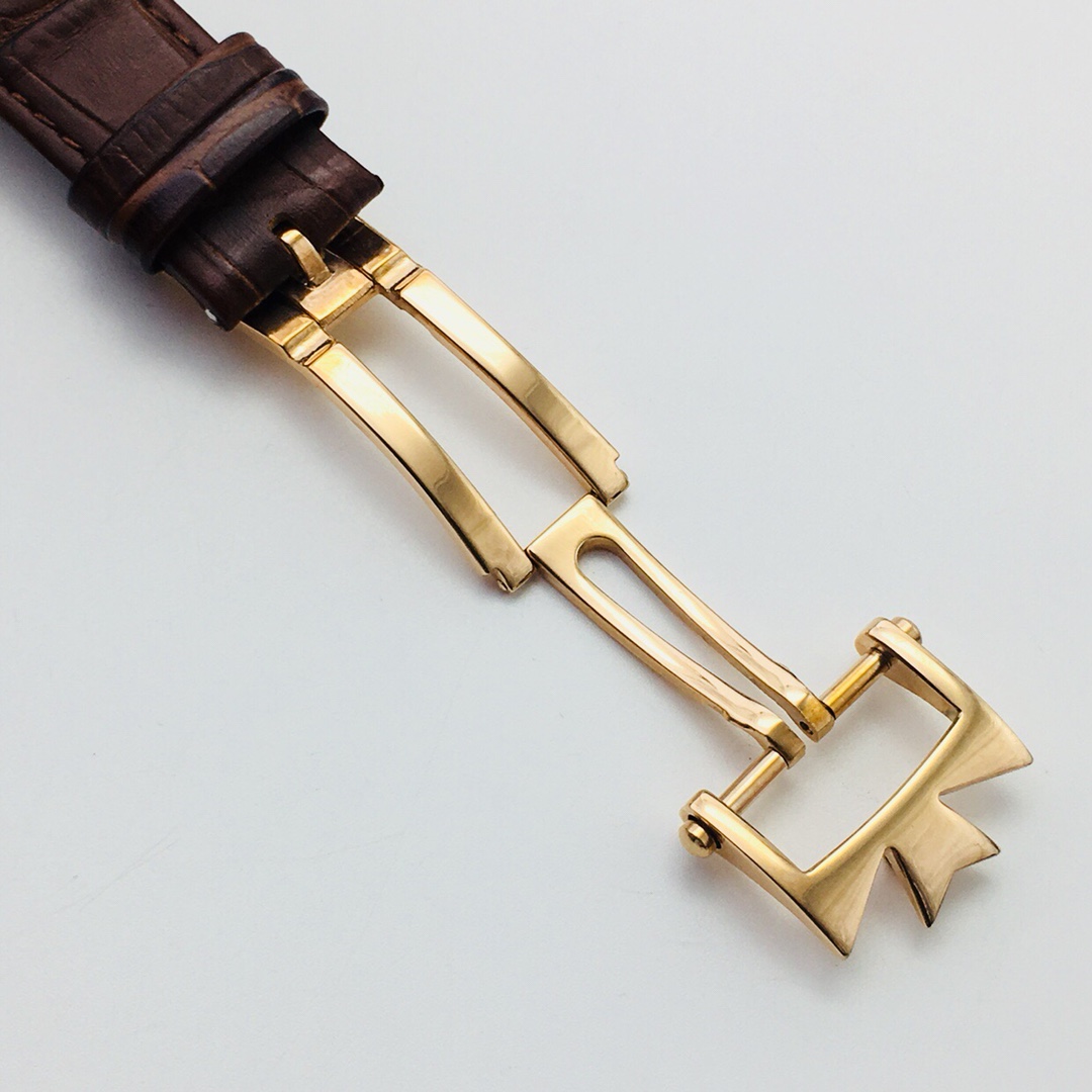 Overseas 42 mm Watch – IW-1111 - Image 8