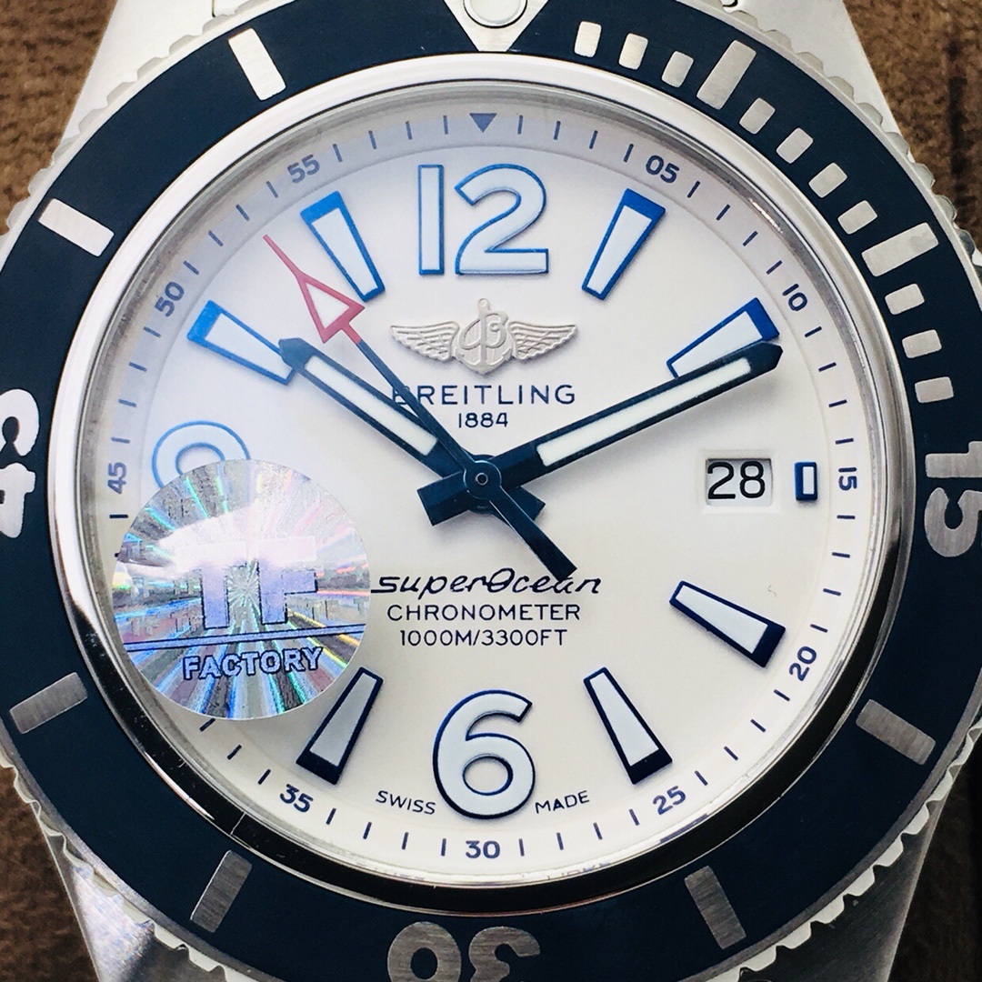 Breitling Classic Watch – IW-0679 - Image 4