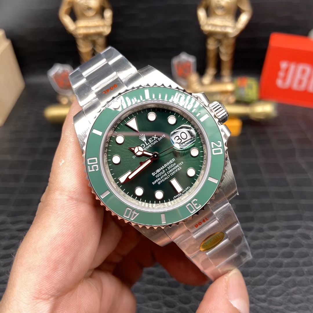Rolex Green Submariner Watch – IW-0213 - Image 2