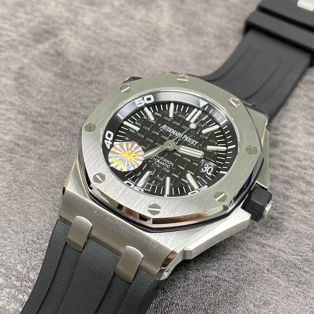Audemars Piguet Royal Oak Chronograph 42 mm Watch – IW-2211 - Image 5