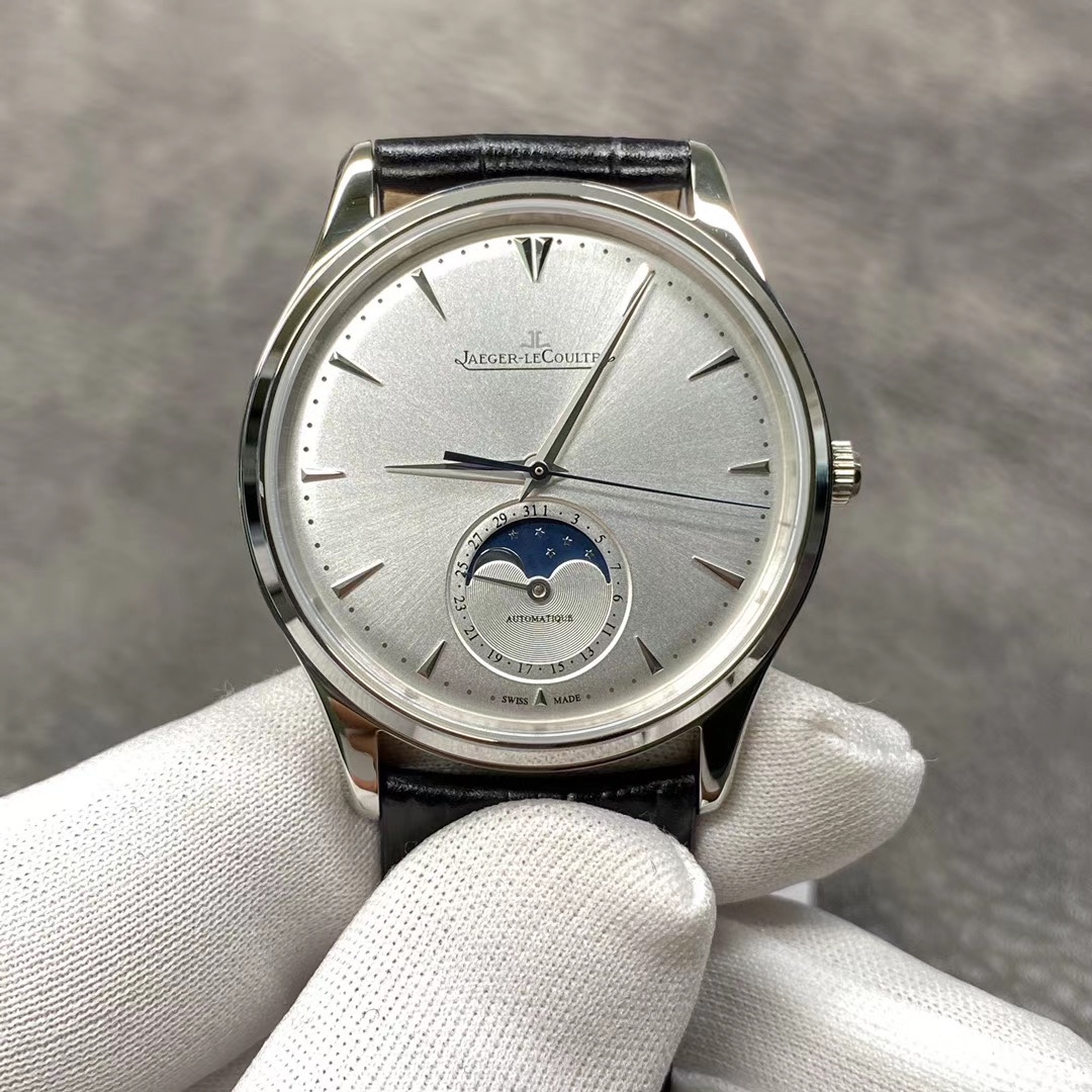 Jaeger-LeCoultre Master Control Moonphase Watch – IW-0529 - Image 2