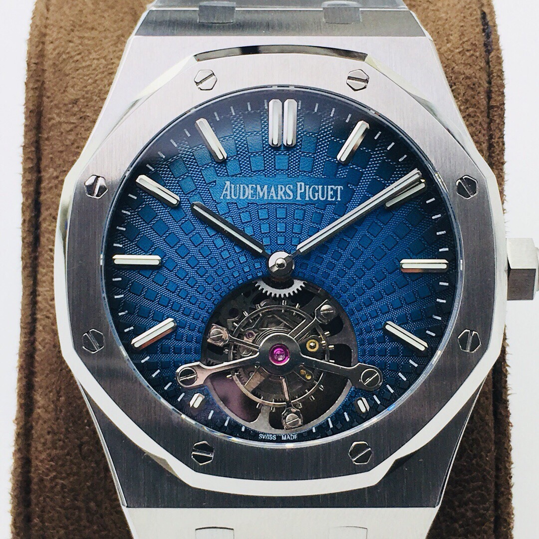 Royal Oak Tourbillon 41 mm Watch – IW-2207 - Image 4