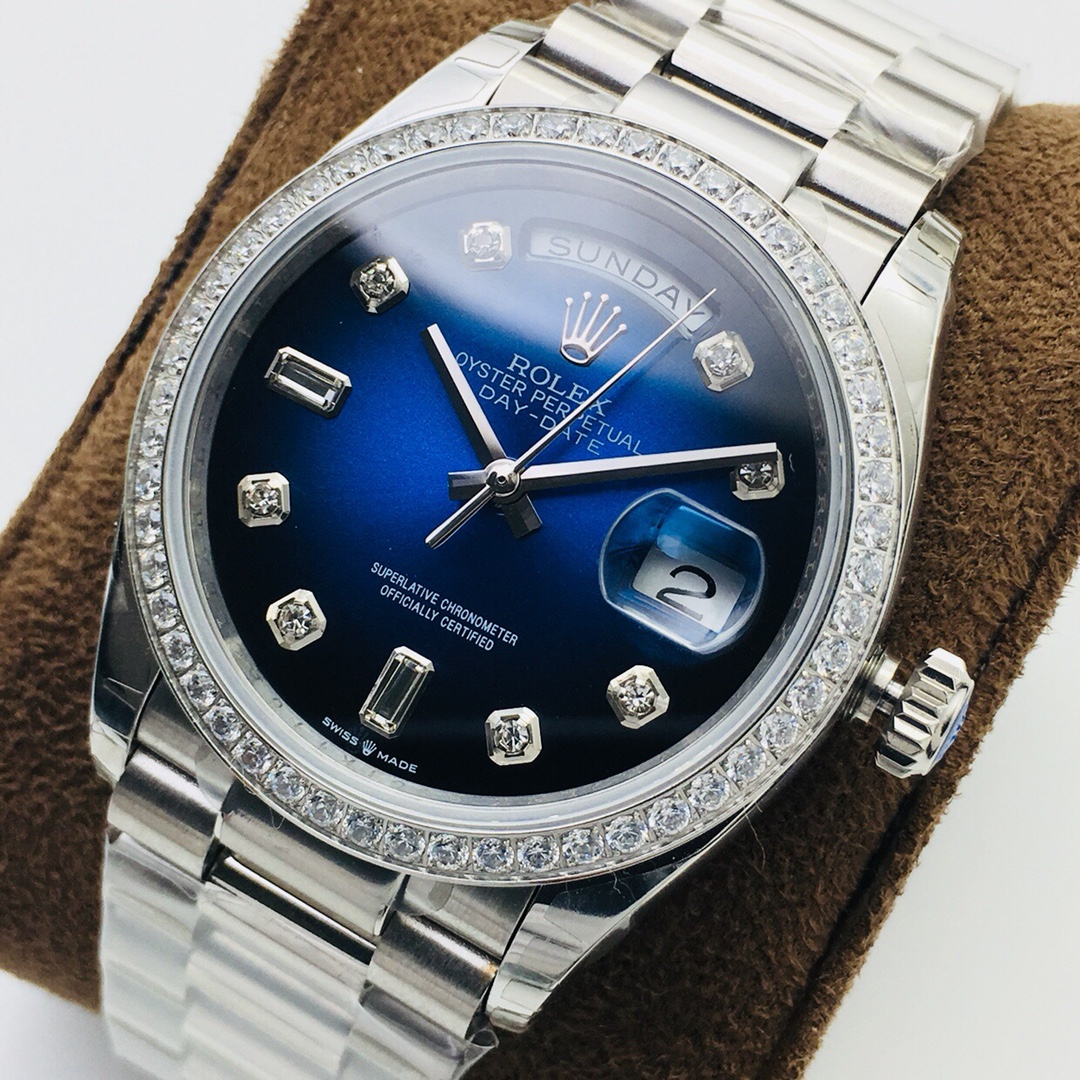 Rolex Day-Date Diamond-Set 36 mm Watch – IW-0207 - Image 3