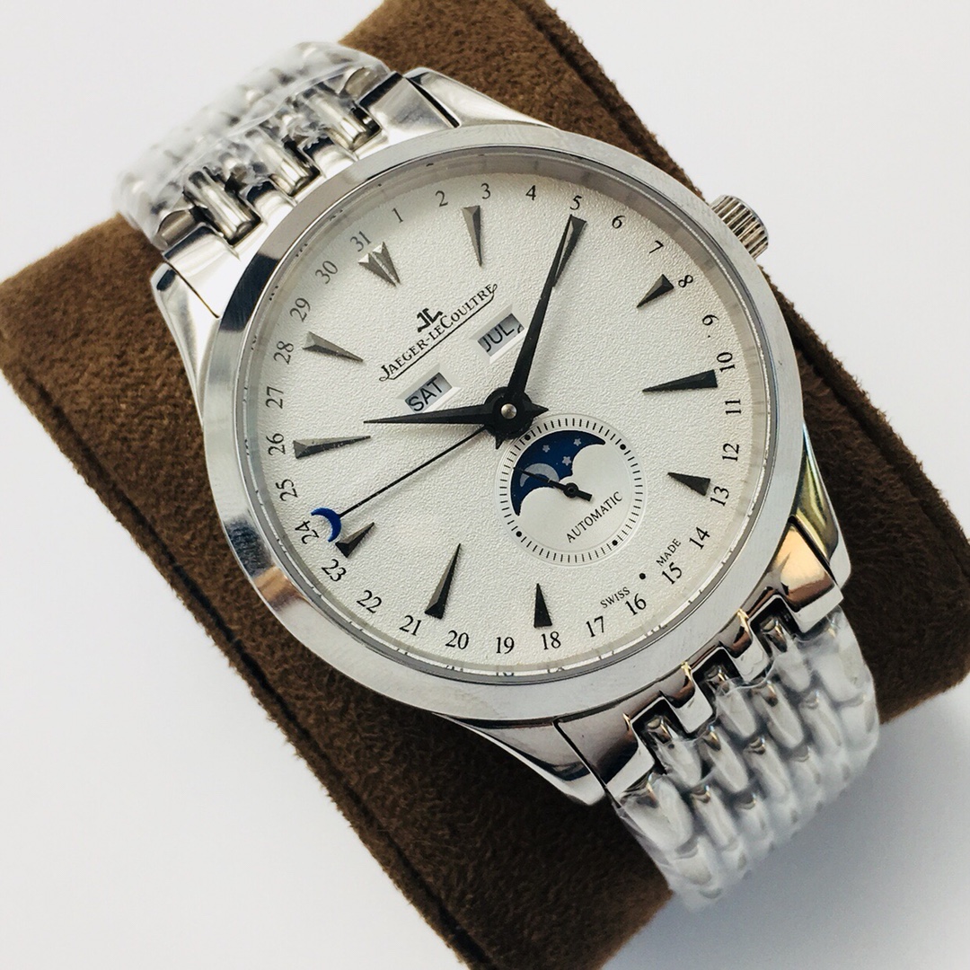 Jaeger-LeCoultre Master Control Moonphase 40 mm Watch – IW-0523 - Image 2