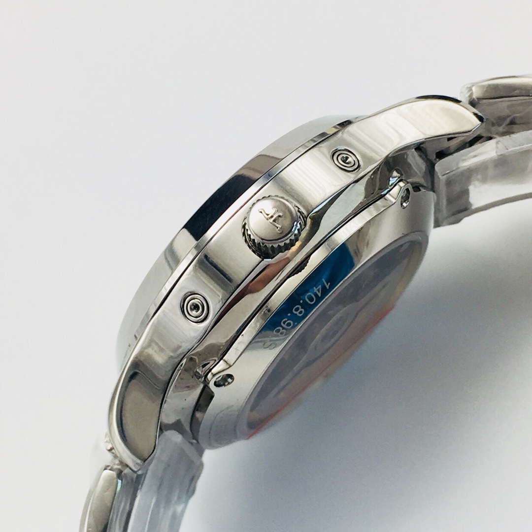 Jaeger-LeCoultre Master Control Moonphase 40 mm Watch – IW-0523 - Image 5