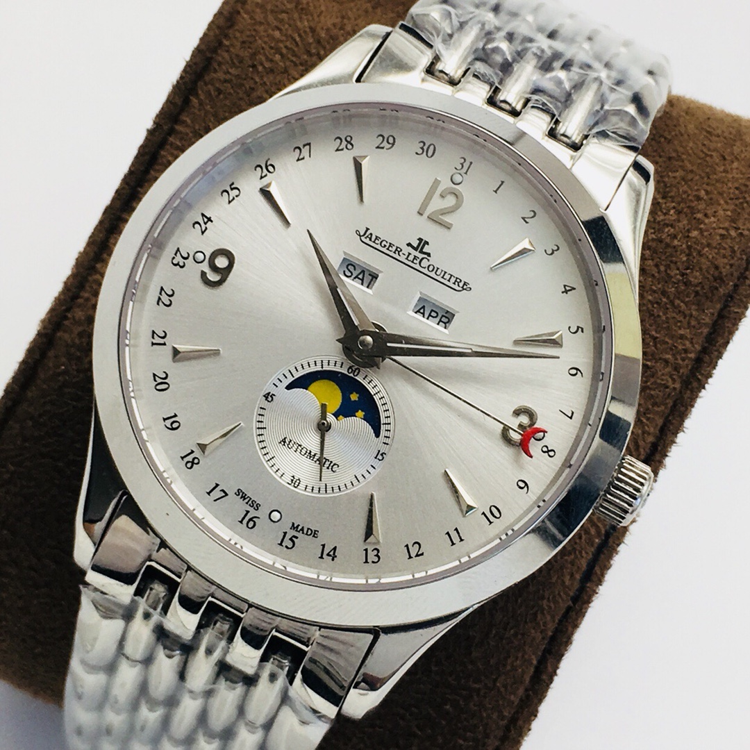 Jaeger-LeCoultre Master Control Moonphase 40 mm Watch – IW-0524 - Image 3