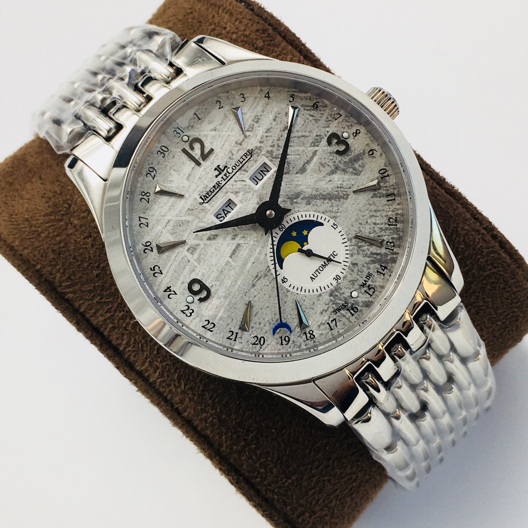 Jaeger-LeCoultre Master Control Moonphase 40 mm Watch – IW-0527 - Image 2