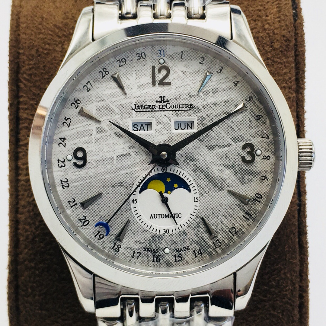 Jaeger-LeCoultre Master Control Moonphase 40 mm Watch – IW-0527 - Image 4