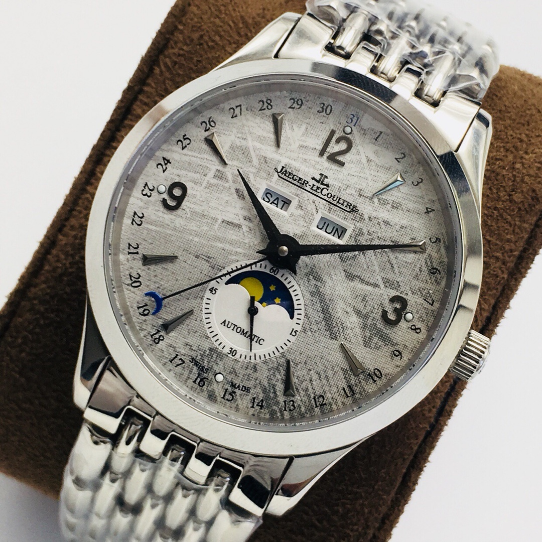 Jaeger-LeCoultre Master Control Moonphase 40 mm Watch – IW-0527 - Image 3