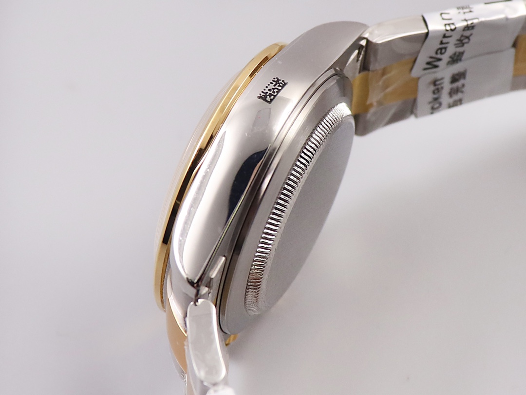 Daytona Mother-of-Pearl Dial Chronograph Watch – IW-3100 - Image 6