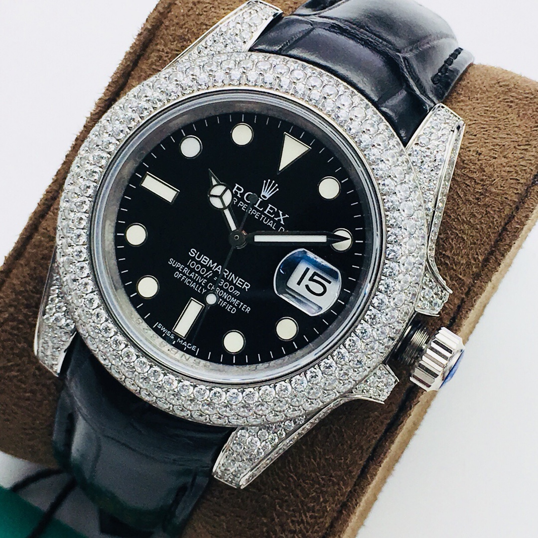 Rolex Submariner Luminous 40 mm Watch – IW-0204 - Image 3