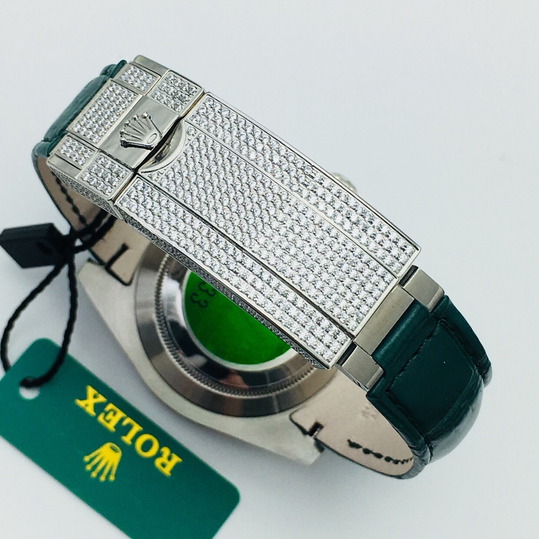 Rolex Submariner Luminous 40 mm Watch – IW-0205 - Image 9