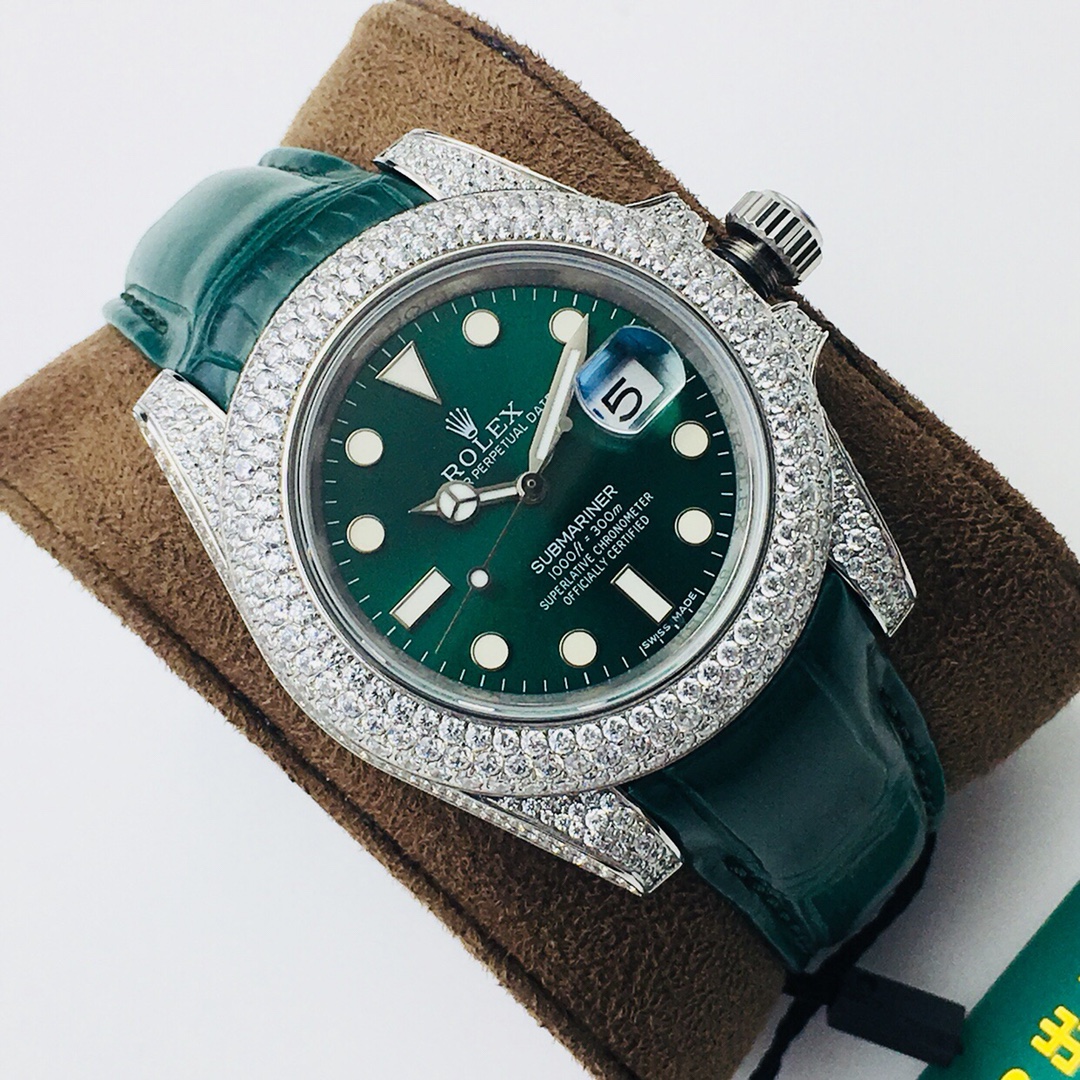 Rolex Submariner Luminous 40 mm Watch – IW-0205 - Image 2
