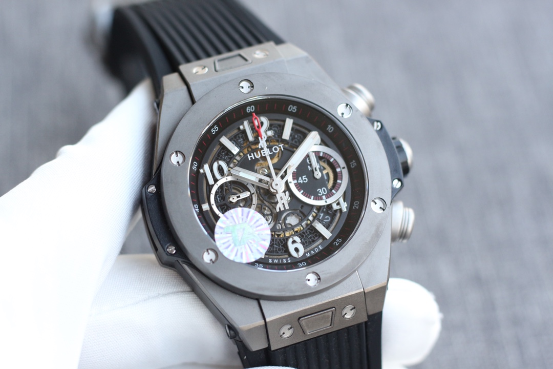 Hublot Classic Chronograph 45 mm Watch – IW-0350 - Image 4