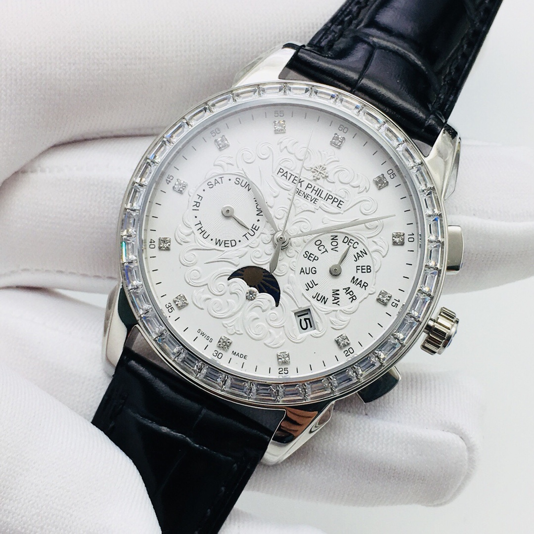 Patek Philippe Classic Chronograph 42 mm Watch – IW-2633 - Image 3