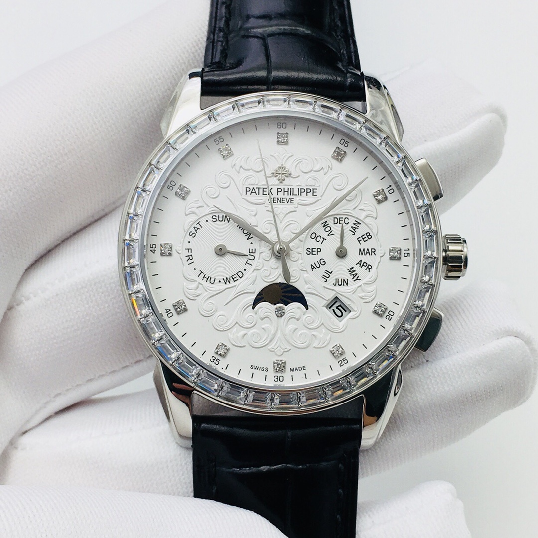 Patek Philippe Classic Chronograph 42 mm Watch – IW-2633 - Image 2