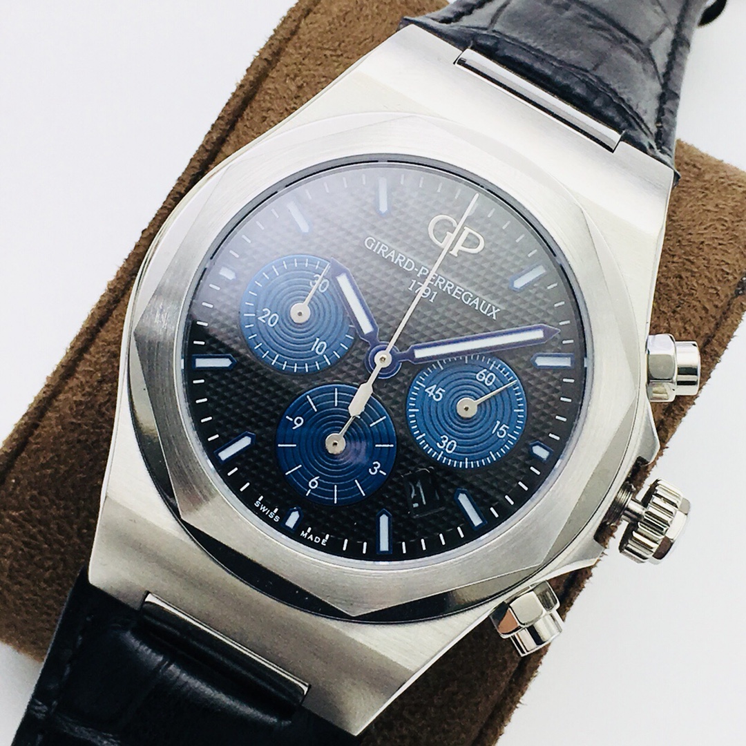 Girard-Perregaux Classic Chronograph 42 mm Watch – IW-2204 - Image 3