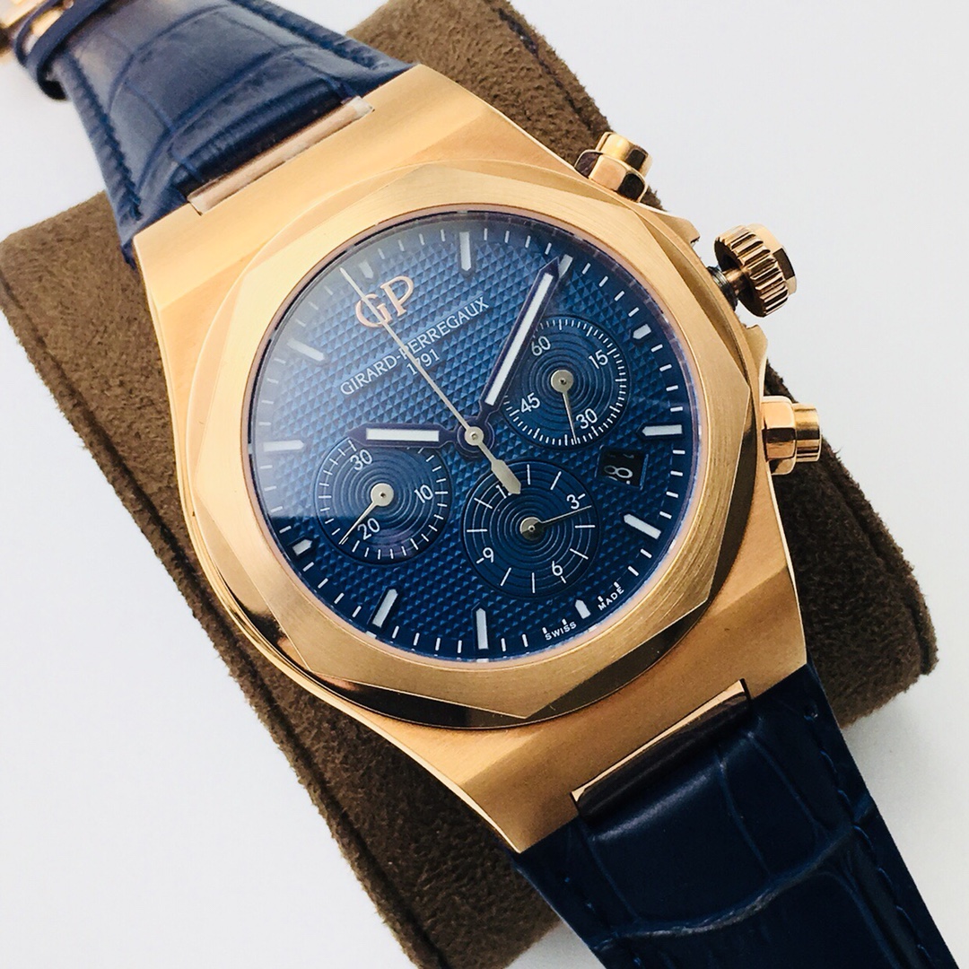 Girard-Perregaux Classic Chronograph 42 mm Watch – IW-2205 - Image 2