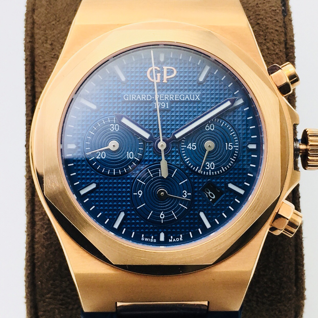 Girard-Perregaux Classic Chronograph 42 mm Watch – IW-2205 - Image 4