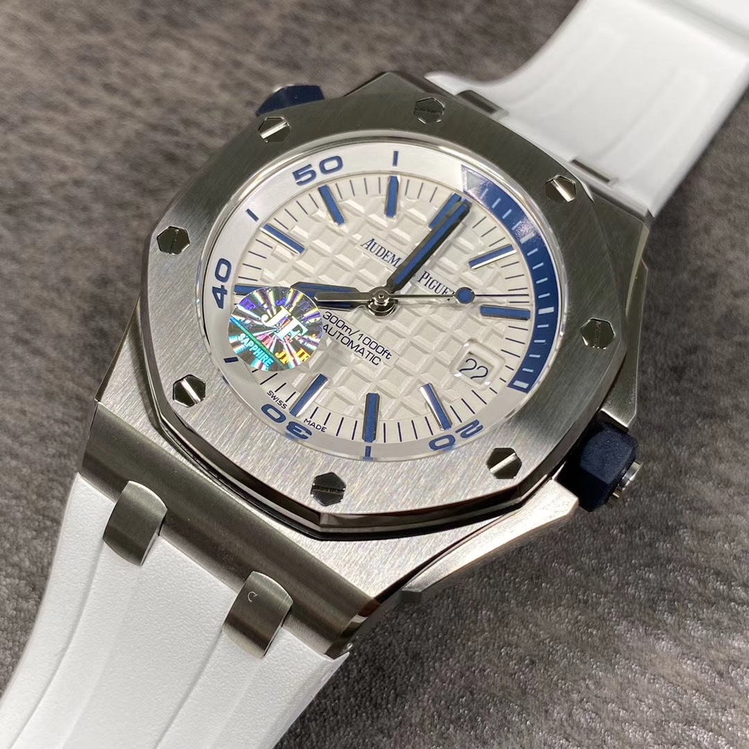 Audemars Piguet Royal Oak White Dial 42 mm Watch – IW-2202 - Image 5