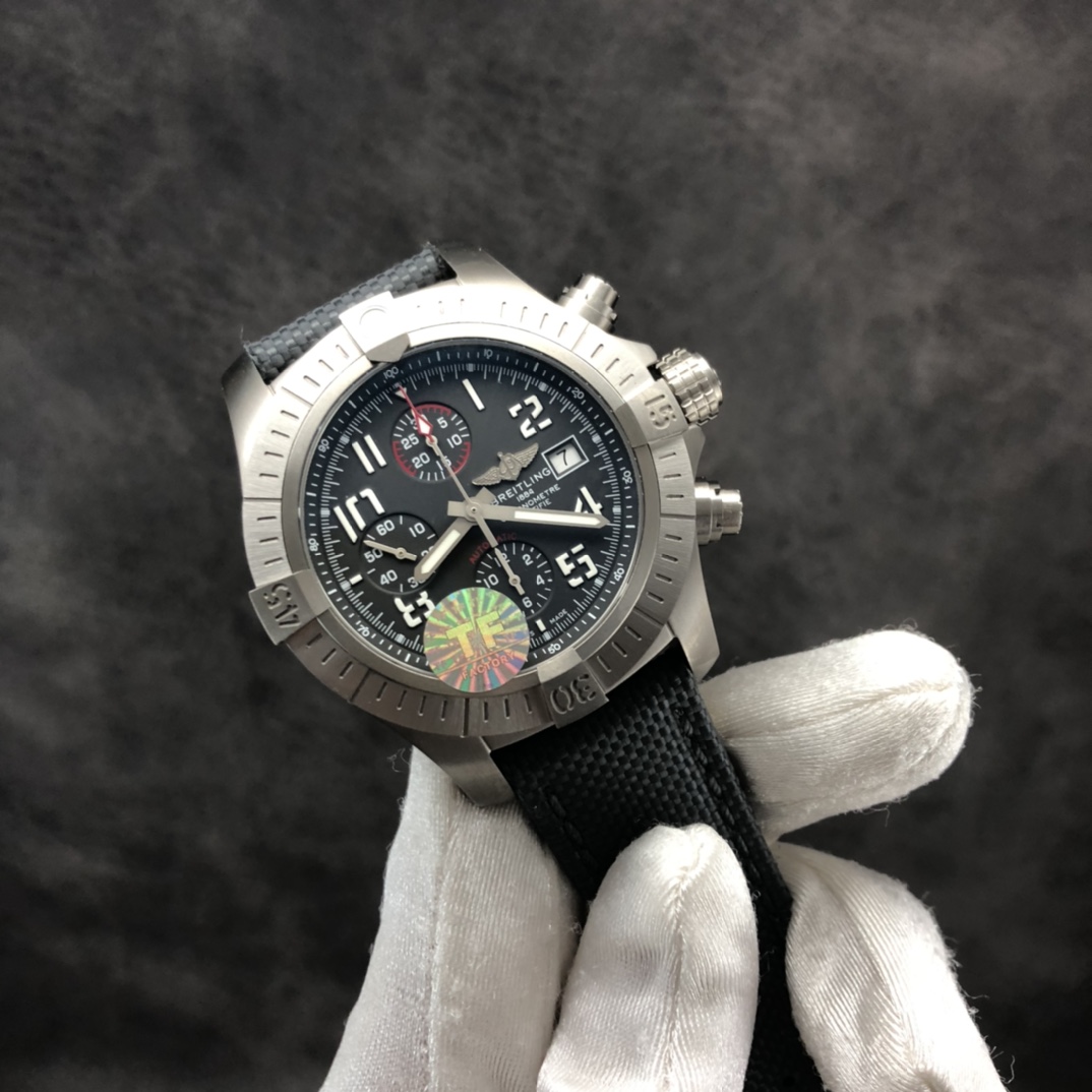 Breitling Classic Chronograph 45 mm Watch – IW-0666 - Image 2